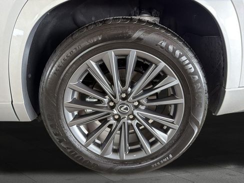 Certified 2025 Lexus TX 350 FWD w/ Convenience Package image 21