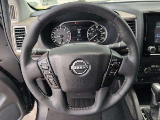Used 2024 Nissan Frontier SV RWD image 32