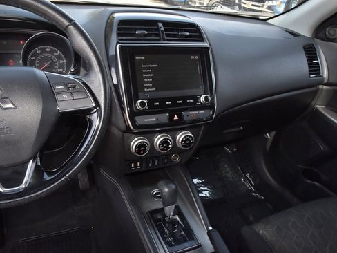 Used 2020 Mitsubishi Outlander Sport SE image 25