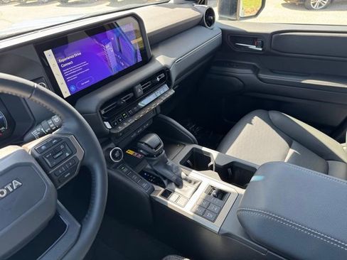 Certified 2025 Toyota Land Cruiser w/ Premium Package AWD/4WD image 19