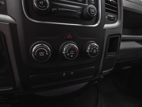 Used 2014 RAM 1500 Express w/ Black Ram 1500 Express Group AWD/4WD image 17