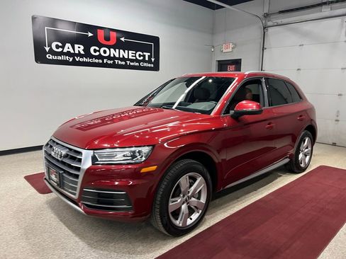 Used 2018 Audi Q5 2.0T Premium image 2