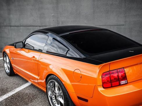 Used 2007 Ford Mustang GT Premium RWD image 32