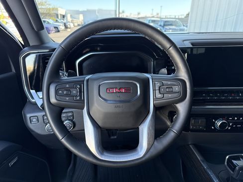 Used 2025 GMC Sierra 1500 Elevation w/ Elevation Premium Package image 21