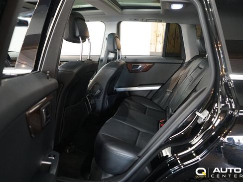 Used 2010 Mercedes-Benz GLK 350 4MATIC image 21