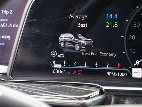 Used 2021 Cadillac Escalade ESV Sport w/ Driver Assist Tech Package image 32