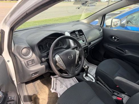 Used 2015 Nissan Versa Note SV FWD image 18