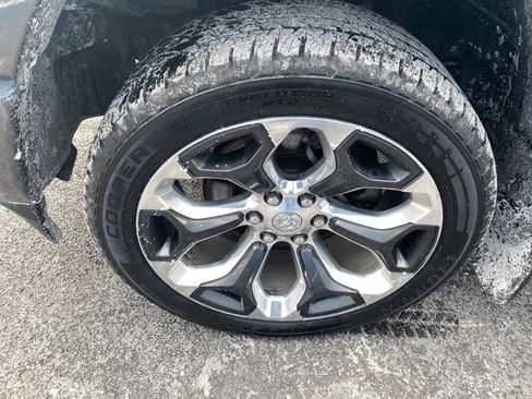 Used 2019 RAM 1500 Limited image 47