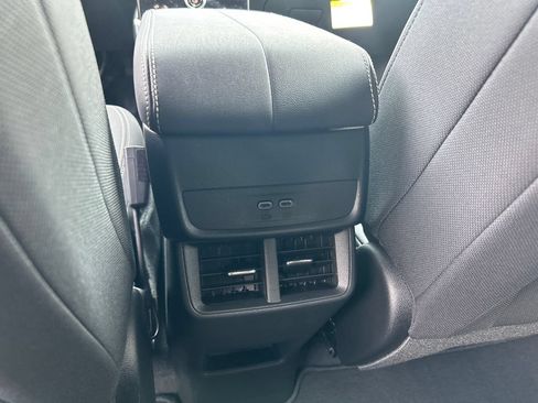 New 2027 GMC Terrain Elevation w/ Technology Package II AWD/4WD image 31