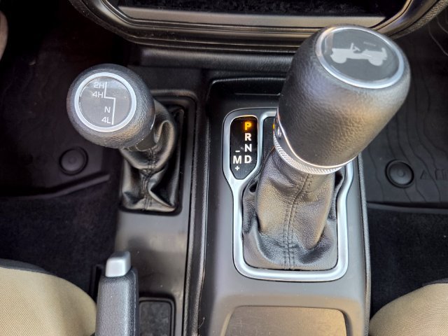 Certified 2022 Jeep Wrangler Unlimited Sport AWD/4WD image 25