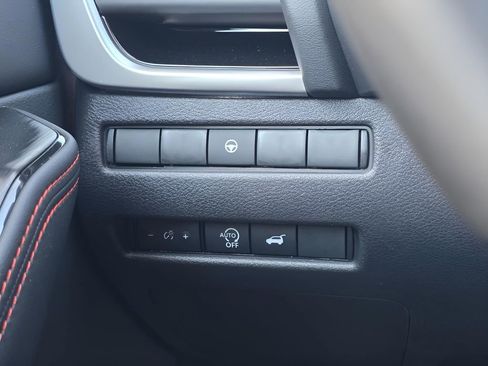 New 2026 Nissan Rogue SV image 25