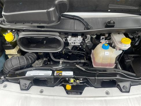 Used 2021 RAM ProMaster 2500 w/ Convenience Group image 33