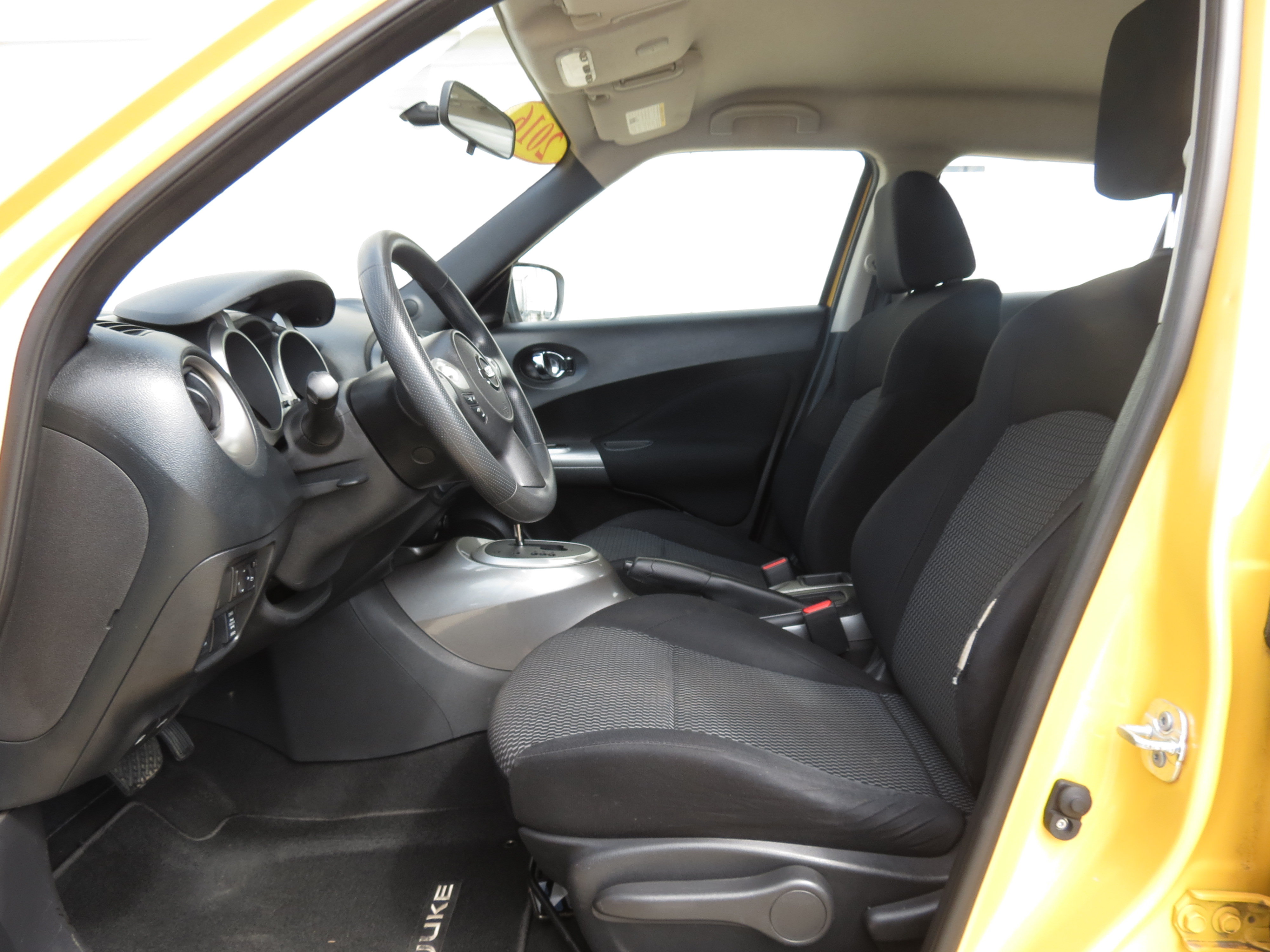 Used 2016 Nissan Juke S AWD/4WD image 24