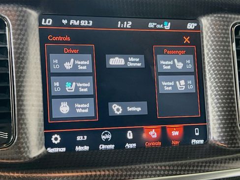 Used 2018 Dodge Charger SRT Hellcat w/ Harman/Kardon Audio Group RWD image 21