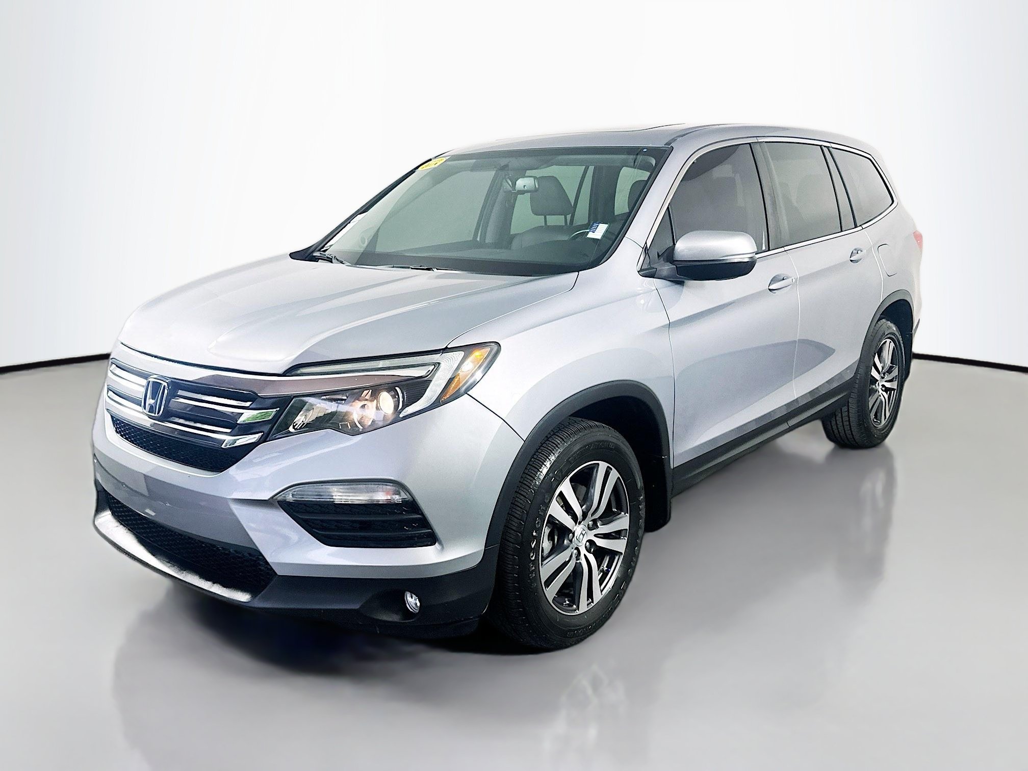 Used 2018 Honda Pilot EX-L image 3