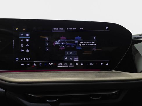 Certified 2025 Audi Q5 Premium Plus w/ Premium Plus image 26