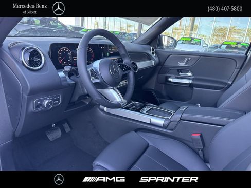 New 2026 Mercedes-Benz GLB 250 image 11