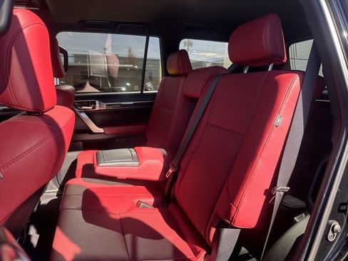 Used 2023 Lexus GX 460 Premium image 8