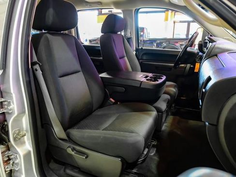 Used 2012 Chevrolet Silverado 2500 LT w/ Interior Plus Package image 30