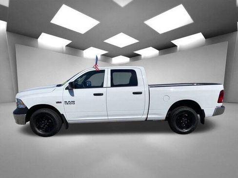 Used 2018 RAM 1500 ST w/ SXT Appearance Group image 4