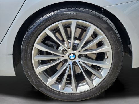 Used 2021 BMW 540i w/ Convenience Package RWD image 32