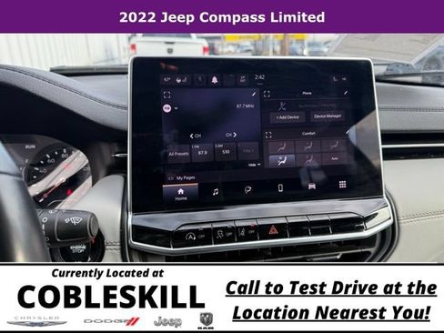 Used 2022 Jeep Compass Limited AWD/4WD image 13