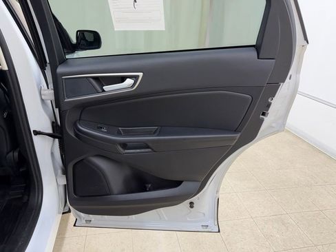 Used 2024 Ford Edge SEL w/ Convenience Package AWD/4WD image 13