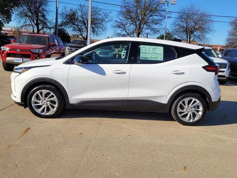 New 2027 Chevrolet Bolt LT w/ Comfort Package image 2