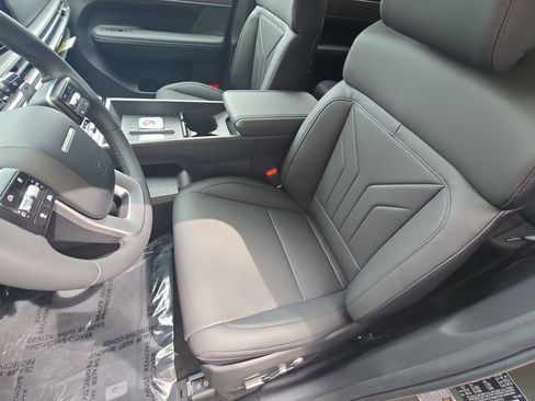 Used 2026 Hyundai Santa Fe SEL image 17