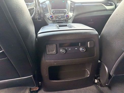 Used 2019 Chevrolet Tahoe LS RWD image 16