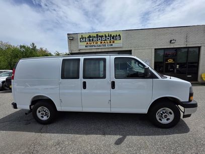 Used 2025 GMC Savana 2500 w/ Enhanced Convenience Package