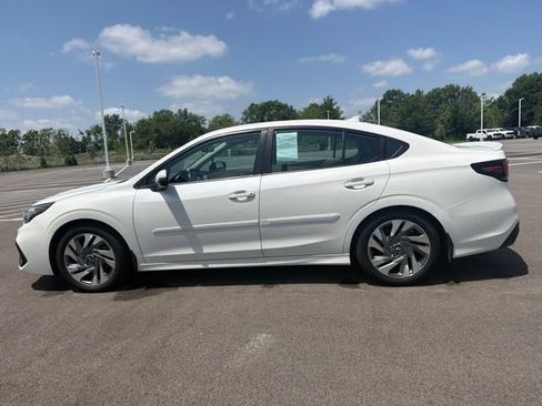 Used 2023 Subaru Legacy Limited AWD/4WD image 12