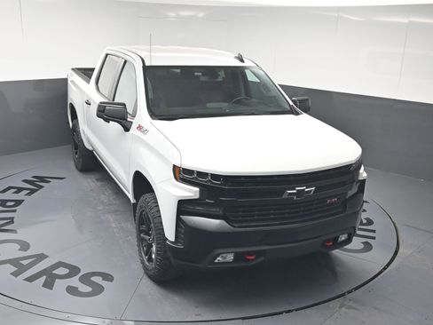 Used 2021 Chevrolet Silverado 1500 LT Trail Boss w/ Convenience Package II AWD/4WD image 32