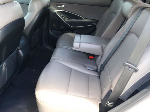 Used 2018 Hyundai Santa Fe Sport FWD image 20