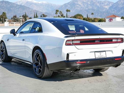 New 2026 Dodge Charger R/T Scat Pack image 9