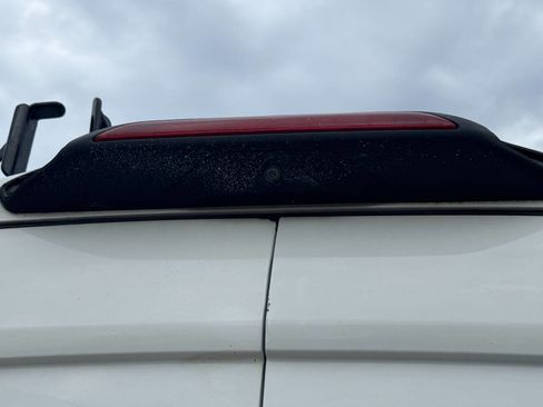 Used 2019 Ford Transit 250 148 Medium Roof RWD image 5