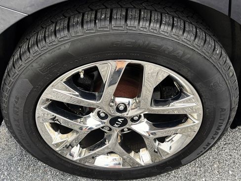 Used 2019 Kia Sorento SX AWD/4WD image 8