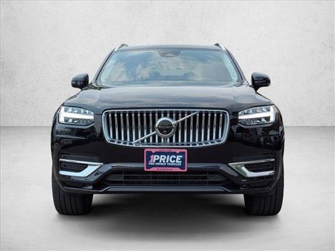 Used 2025 Volvo XC90 B6 Plus AWD/4WD image 2