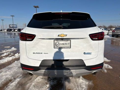 Used 2025 Chevrolet Blazer LT image 15