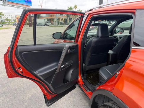 Used 2016 Toyota RAV4 SE FWD image 22