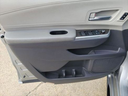 Certified 2021 Toyota Sienna Limited image 13