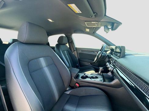 Used 2023 Honda Civic Sport image 25