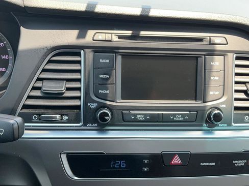 Used 2015 Hyundai Sonata Sport FWD image 16