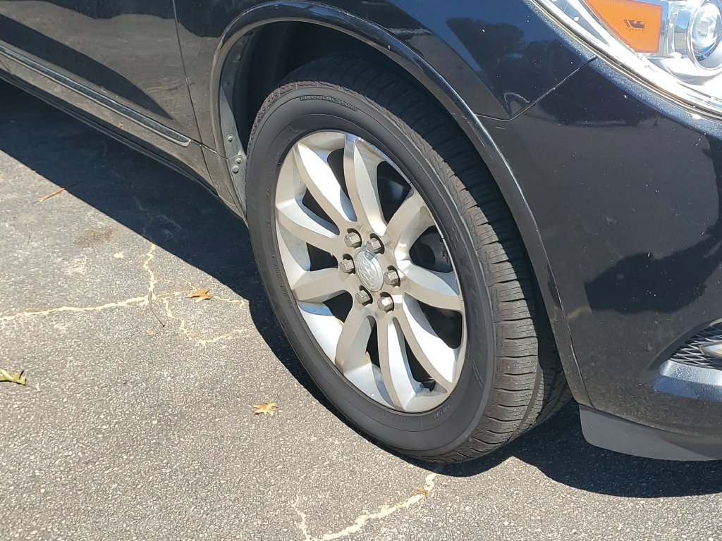 Used 2014 Buick Enclave Premium FWD image 5