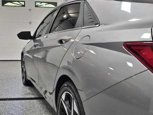 Used 2023 Hyundai Elantra Limited w/ Winter Weather Package FWD image 11