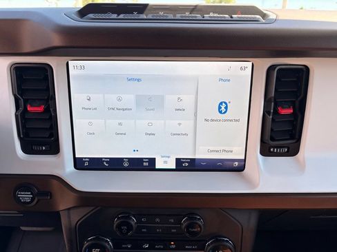Used 2023 Ford Bronco Heritage Edition AWD/4WD image 18