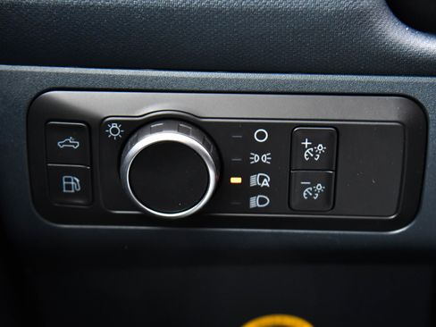 Used 2022 Ford Maverick XL FWD image 34