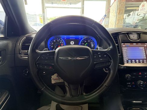 Used 2020 Chrysler 300 S w/ 300S Premium Group AWD/4WD image 47