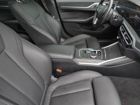 Certified 2023 BMW i4 eDrive40 w/ Premium Package RWD image 9