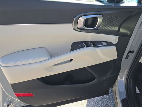 New 2026 Kia Sorento EX image 18